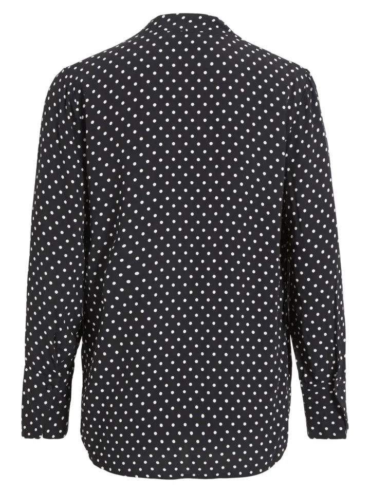 aina_vneck_shirt_black_wi_1.webp Vila Shirts & Blouses<Aina V-Neck Shirt (Black with cloud dot)