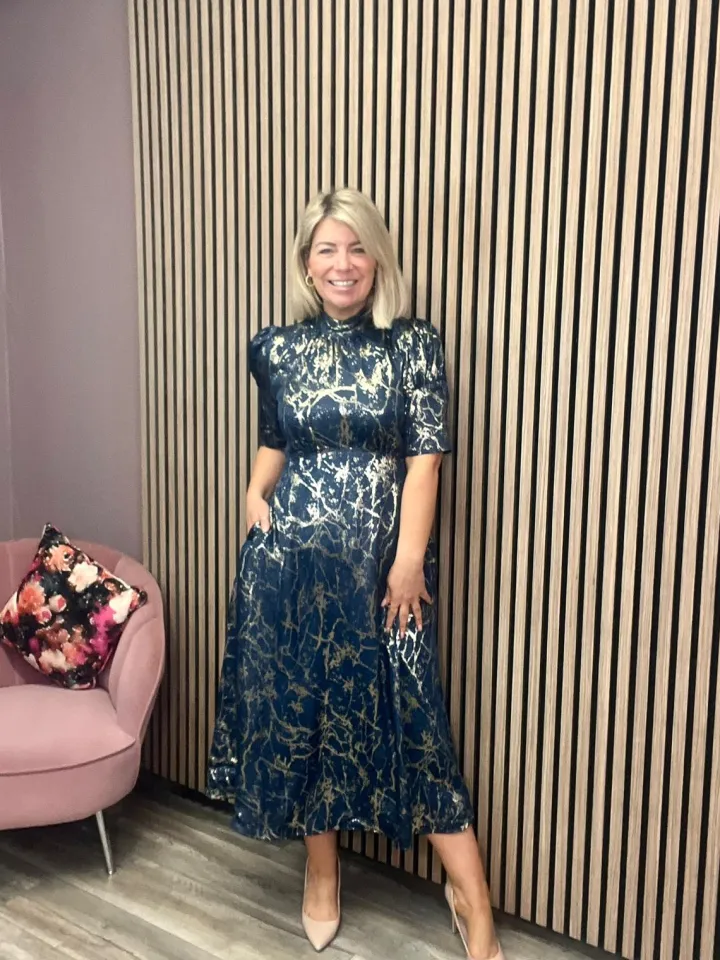 aisling_tie_back_aline_mi_1.webp Closet Occasionwear<AISLING TIE BACK A-LINE MIDI DRESS (NAVY/GOLD)