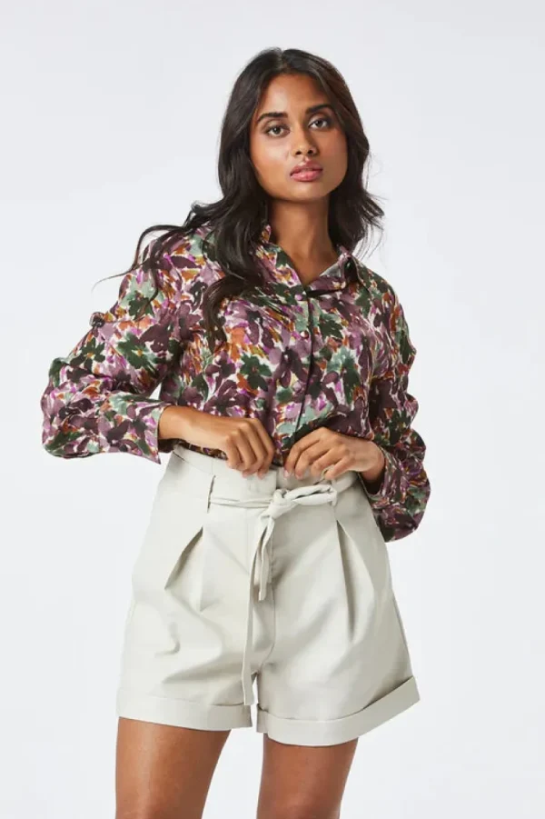 Zibi Shorts & Playsuits<Avena Faux Leather Shorts (Beige)