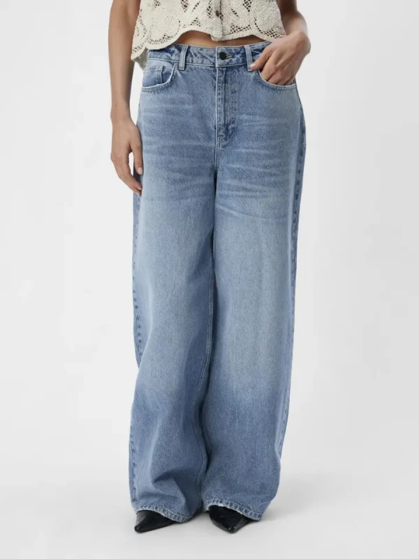 Object Jeans<Betty High-Waisted Jeans (Medium Blue Denim)