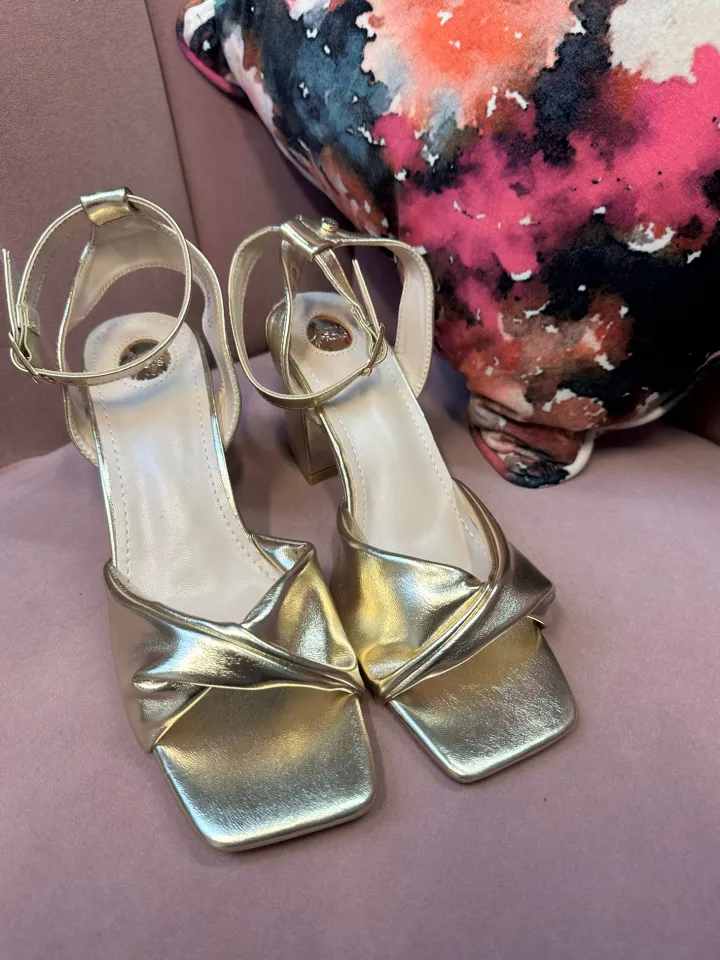 cayla_sandal_gold_1.webp Rant & Rave Sandals<Cayla Sandal
