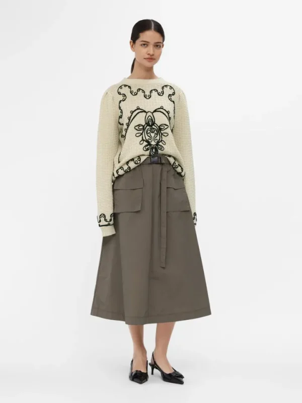 Object Jumpers & Cardigans<CHIO EMBROIDERED KNIT JUMPER (SANDSHELL/BLACK)