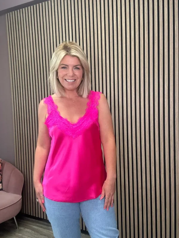 Starla Camis & Vests<Emer Lace Cami Top (Hot Pink)