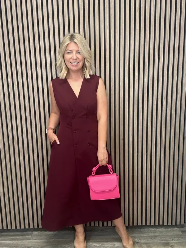 Girl in Mind Occasionwear | Dresses<Hazel Tailored Sleeveless Midi Dress