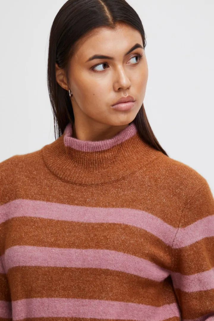 heden_high_neck_jumper_su_3.webp Ichi Jumpers & Cardigans<HEDEN HIGH NECK JUMPER (SUGAR ALMOND)