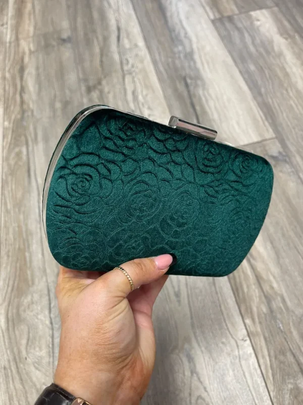 Wsl 8 Bags & Purses<Ivy Embossed Velvet Clutch (4 colours)