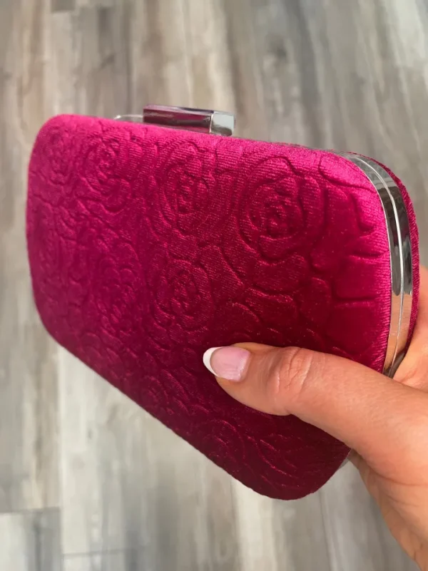 Wsl 8 Bags & Purses<Ivy Embossed Velvet Clutch (4 colours)