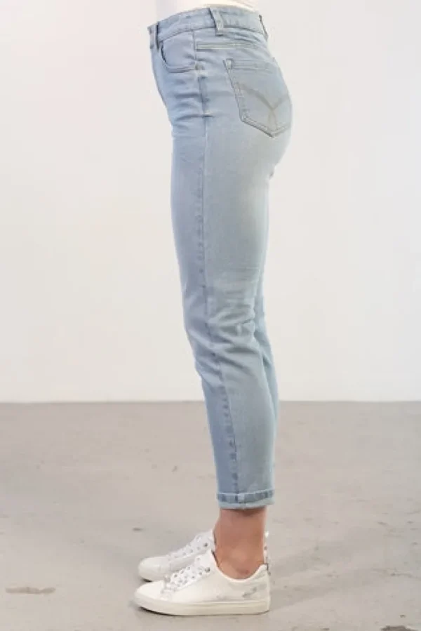 Rant & Rave Jeans<KEILE MOM JEANS SHORT LEG (LIGHT BLUE)
