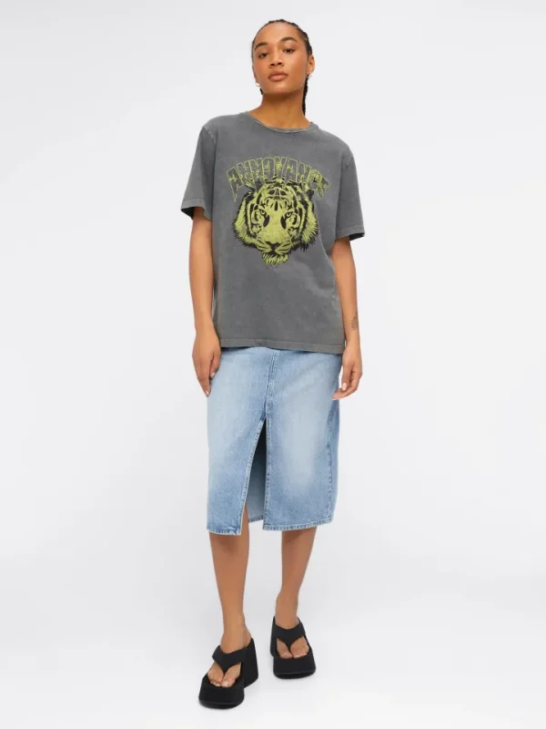Object T-Shirts<KLARA PRINTED T-SHIRT (BLACK/ACID WASH)