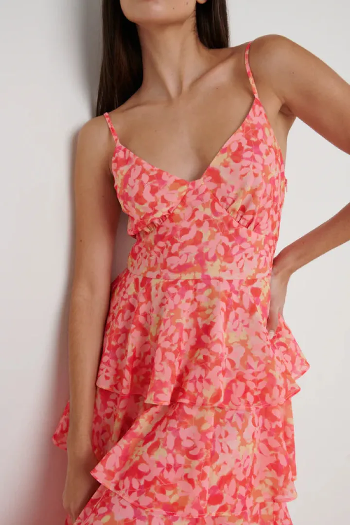 lissy_ruffle_midaxi_dress_2.webp Pretty Lavish Occasionwear<LISSY RUFFLE MIDAXI DRESS (ORANGE/PINK)
