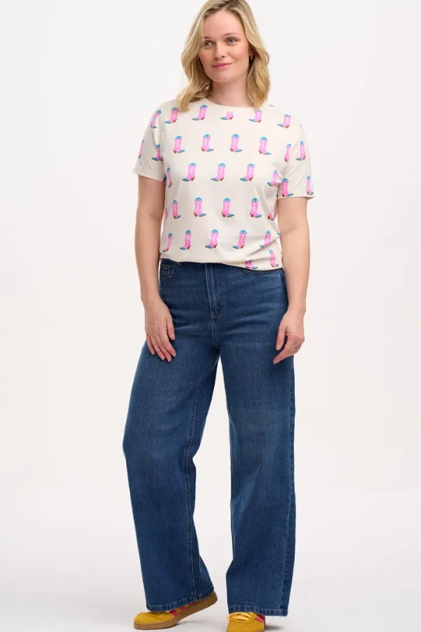 Sugarhill T-Shirts<Maggie T-Shirt (Off White/Cowgirl Boots)