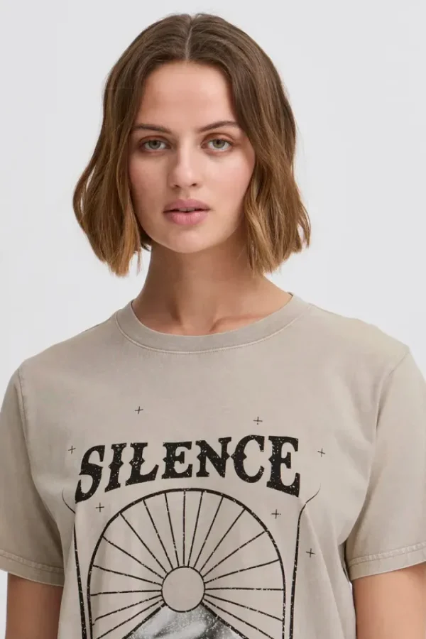 Ichi T-Shirts<Nari T-Shirt (String)
