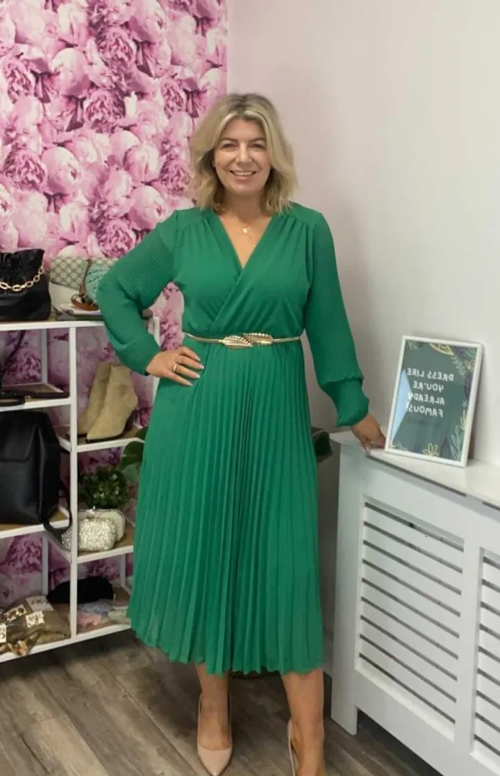 saoirse_midi_dress_green_0.webp Wsl 3 Occasionwear<Saoirse Midi Dress (Green)