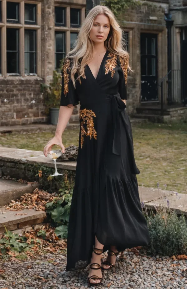 Hope & Ivy Occasionwear | Dresses<The Artemis Embellished Maxi Wrap Dress (/Gold)