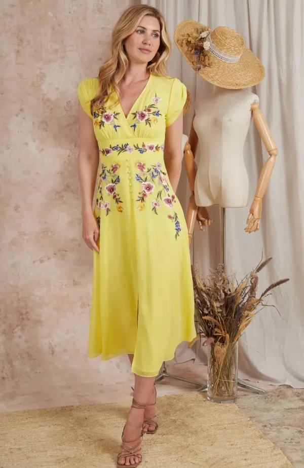 Hope & Ivy Occasionwear<The Belle Button Front Tea Dress