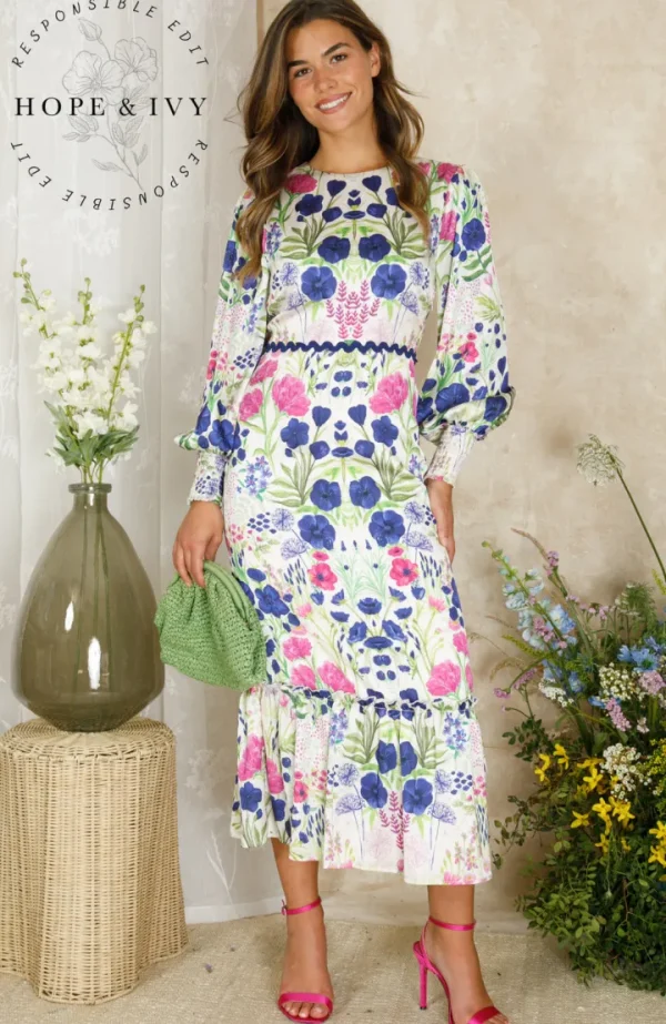 Hope & Ivy Occasionwear | Dresses<The Caroline High Neck Maxi Dress ( Multi)