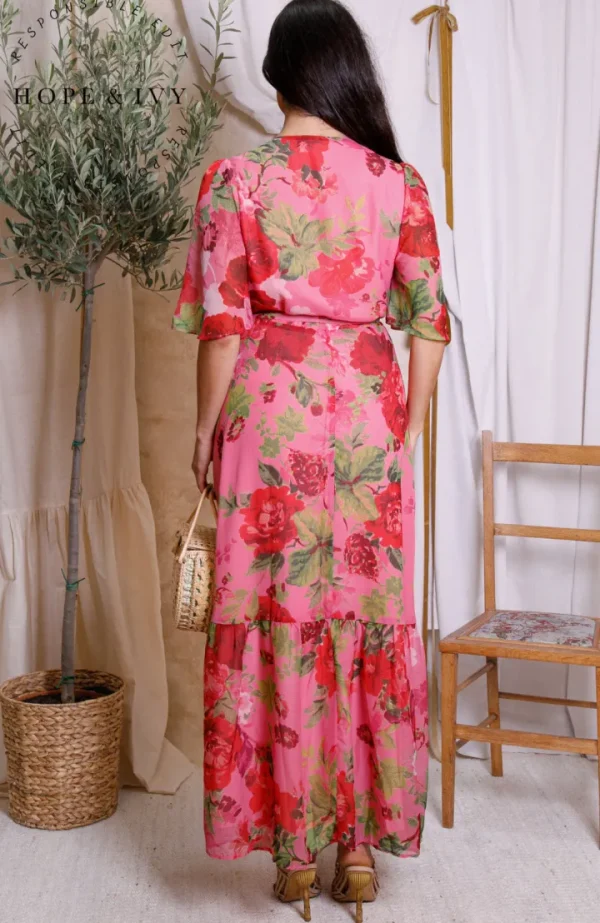 Hope & Ivy Occasionwear | Dresses<The Roxanne Flutter Sleeve Maxi Wrap Dress (/Red)